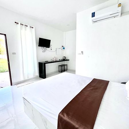 Rim Suan Resort Satun Exterior foto